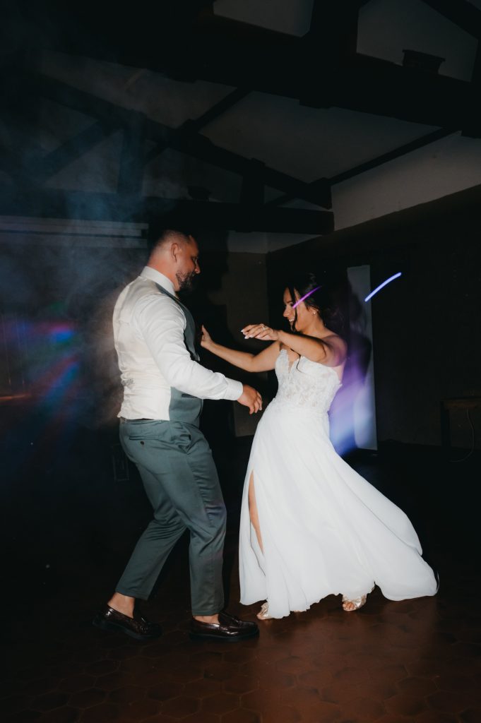 Ouverture de bal dans un style moderne